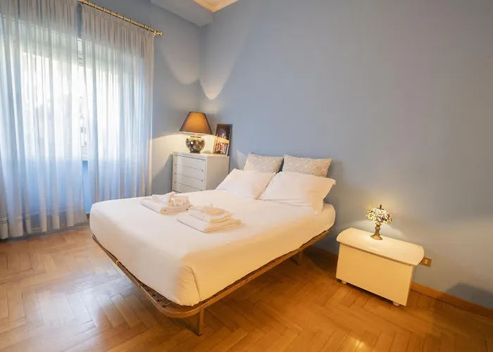 Апартаменты Trastevere 2 Bedroom Cozy
