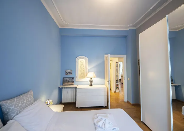 Trastevere 2 Bedroom Cozy *