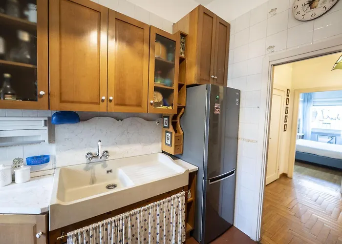 Trastevere 2 Bedroom Cozy Рим